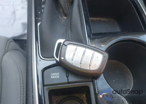 2019 Hyundai Sonata Sel z USA, uszkodzony, nr VIN 5NPE34AF4KH813807